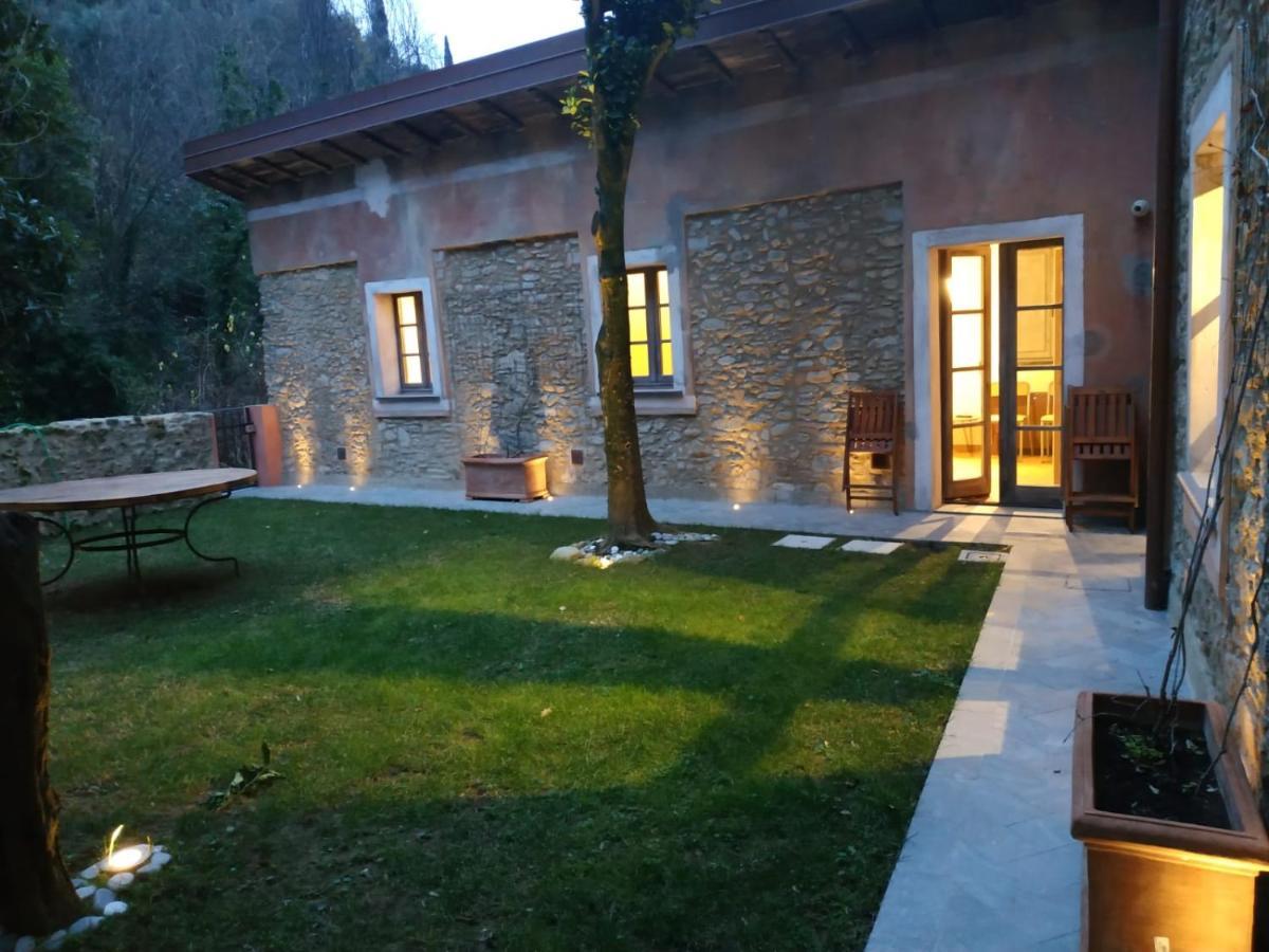 Dimora Carducci Bed & Breakfast Pietrasanta Exterior photo