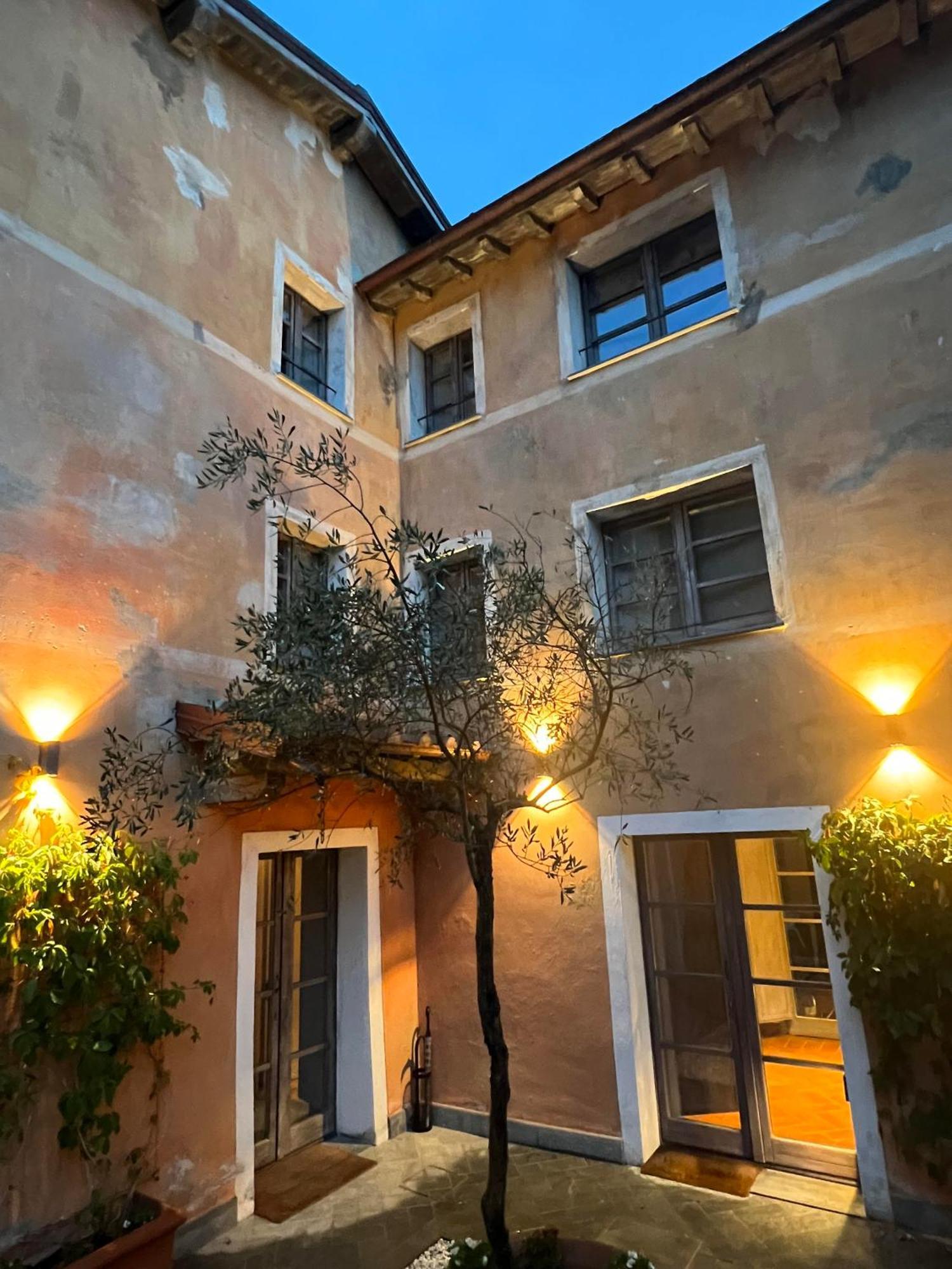 Dimora Carducci Bed & Breakfast Pietrasanta Exterior photo